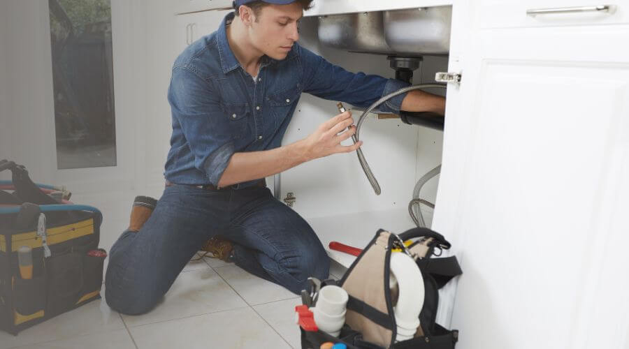 Professional water heater repair in Latham, IL